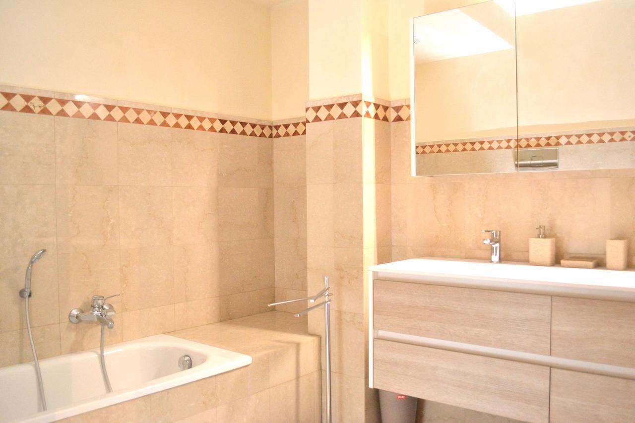 Portico Oscuro Deluxe Apartment - Centro Citta トレヴィーゾ エクステリア 写真